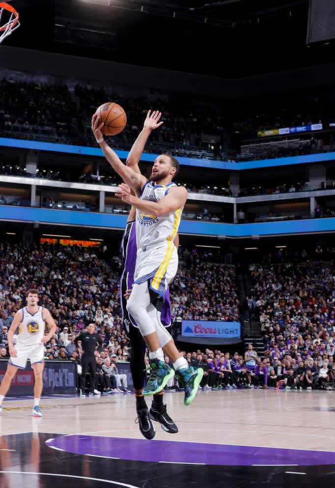 德罗巴在勇士比赛中大比分获胜，刷新纪录引发热议！的简单介绍-九游线上链接