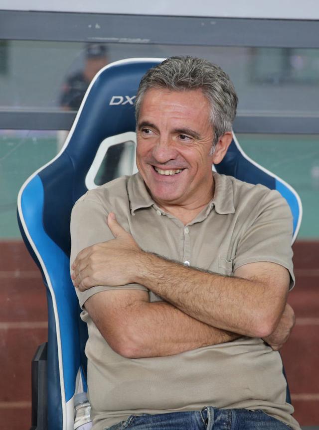 包含集结日犹他爵士备战中超，火线驰援细节流出，媒体盛赞，赛季目标并未改变的词条-九游线上入口