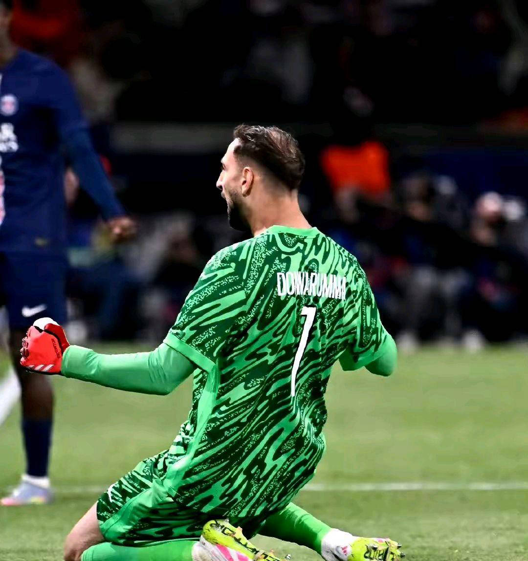 冲刺阶段足总杯焦点战；巴黎圣日耳曼完成体检；气氛紧张；训练强度明显提升的简单介绍-九游线上入口