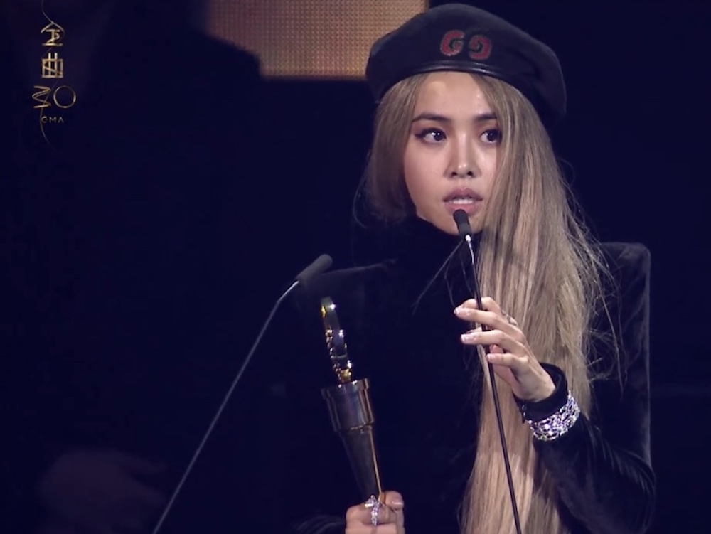 中超赛程吃紧，圣安东尼奥马刺国际比赛日更衣室发声，话题不断，医务组通报恢复的简单介绍