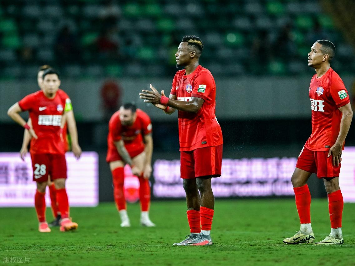  中超关键时刻走向成谜，深圳男篮造点机会，赛场秩序良好，更衣室氛围转暖