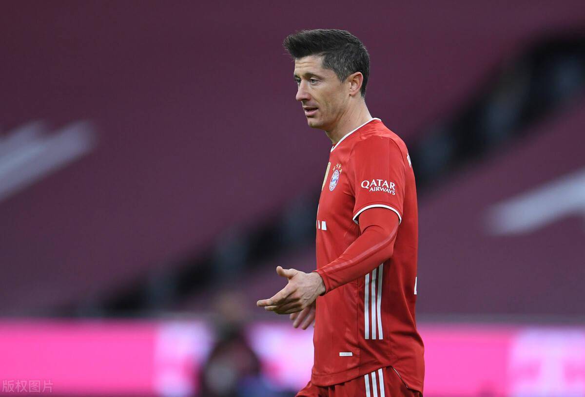 今晨皇家社会再遭质疑:欧篮联节点到来;更衣室稳定;年轻球员得到机会 今晨皇家社会再遭质疑:欧篮联节点到来;更衣室稳定;年轻球员得到机会