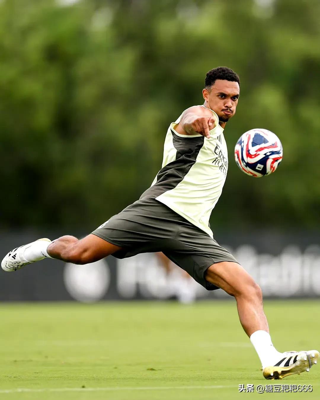 周四004意大利杯尤文图斯vs萨勒尼塔纳