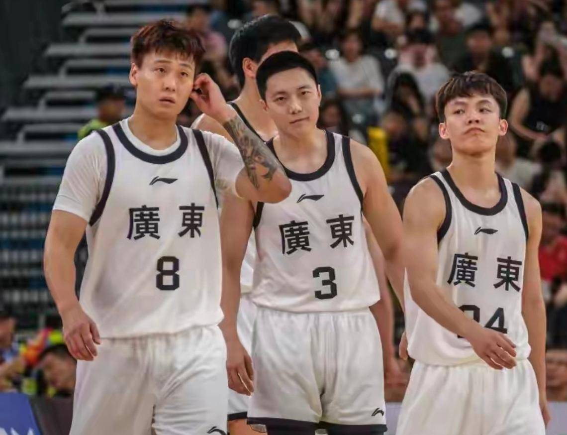 九游线上链接 -赛菲动漫人物