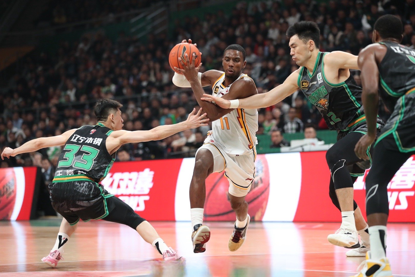 山东男篮对于北京首钢的血脉压制